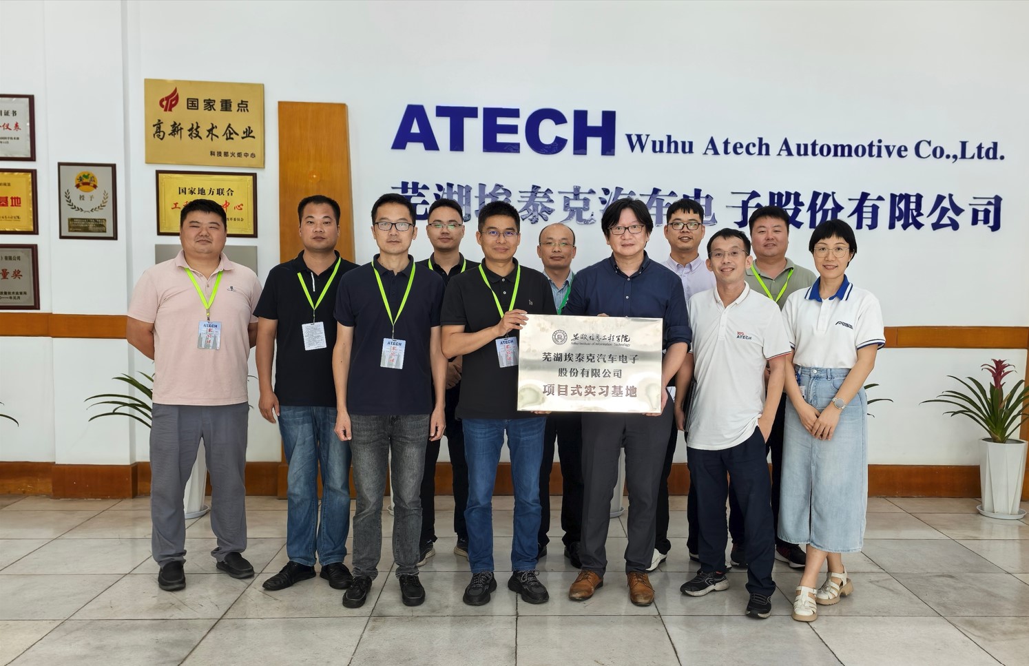 屏幕截图 2024-09-12 220722.jpg 屏幕截图 2024-09-12 220722.jpg